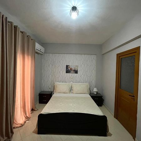 Imperial Apartments Ksamil Esterno foto