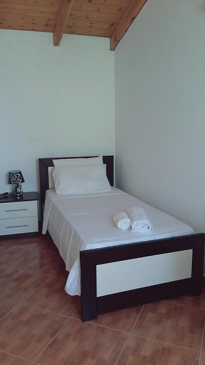 Imperial Apartments Ksamil Esterno foto